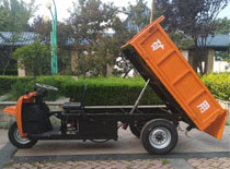 2噸電動礦用三輪車